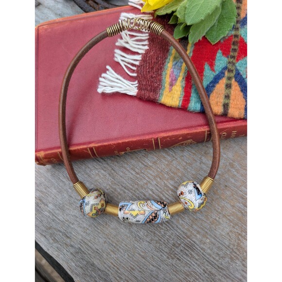 Vintage Floral Porcelain Necklace - Beaded Bohemian Jewelry - Picture 2 of 10